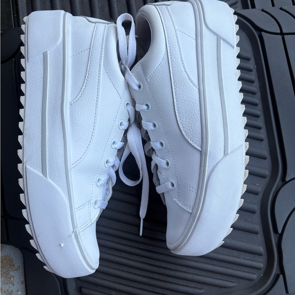 Puma SoftFoam White Sneakers - Picture 1 of 5